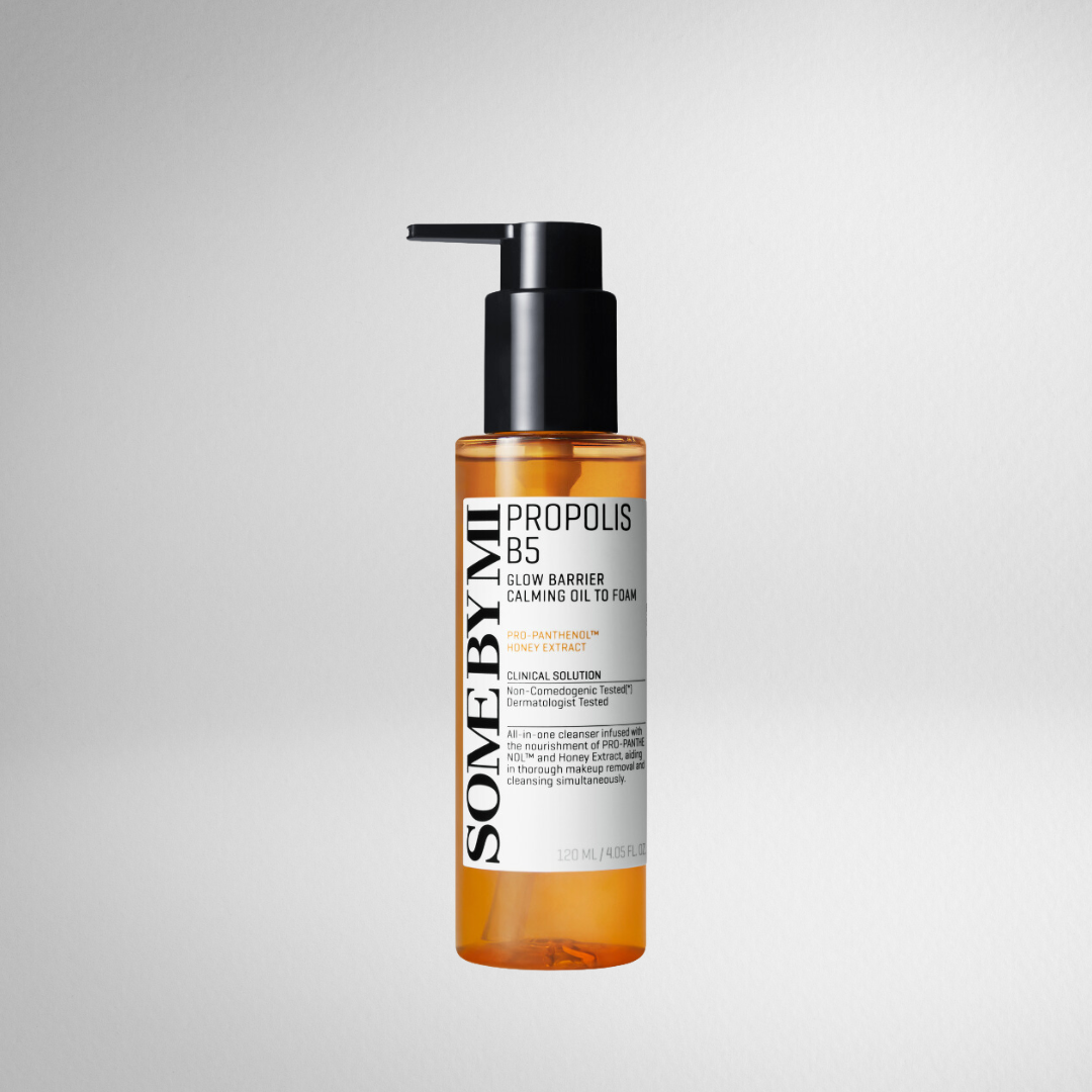 The Some By Mi Propolis B5 Glow Barrier Calming Oil to Foam is a dual-action cleanser that transforms from an oil into a gentle foam.